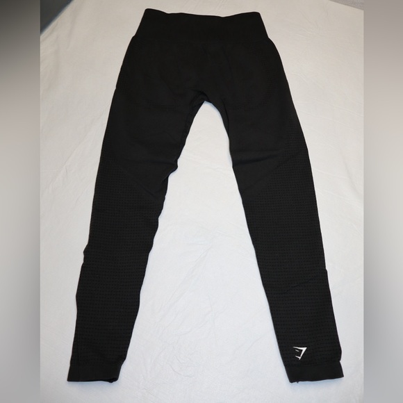 Gymshark Black Vital Leggings - Picture 4 of 7